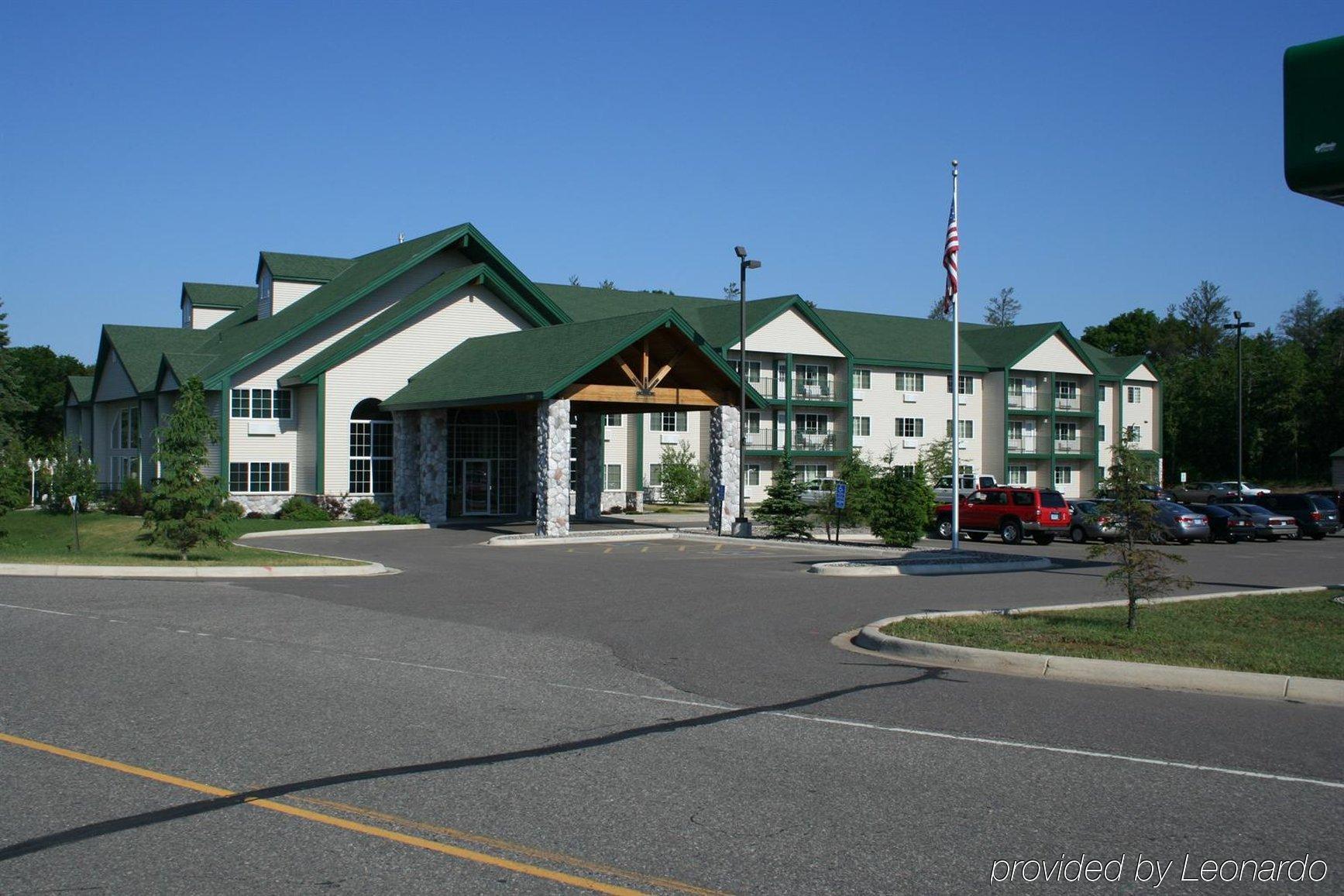 Hotel Baymont By Wyndham Baxter/Brainerd Area Exteriér fotografie